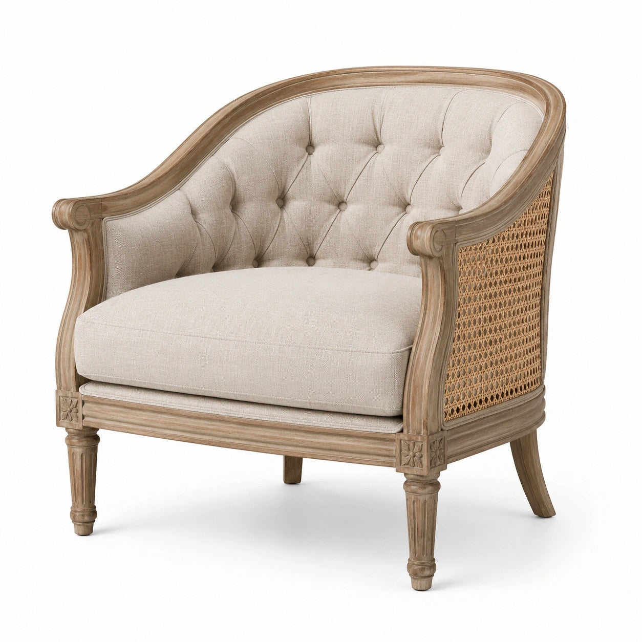 Poltrona in legno e rattan con tessuto beige
